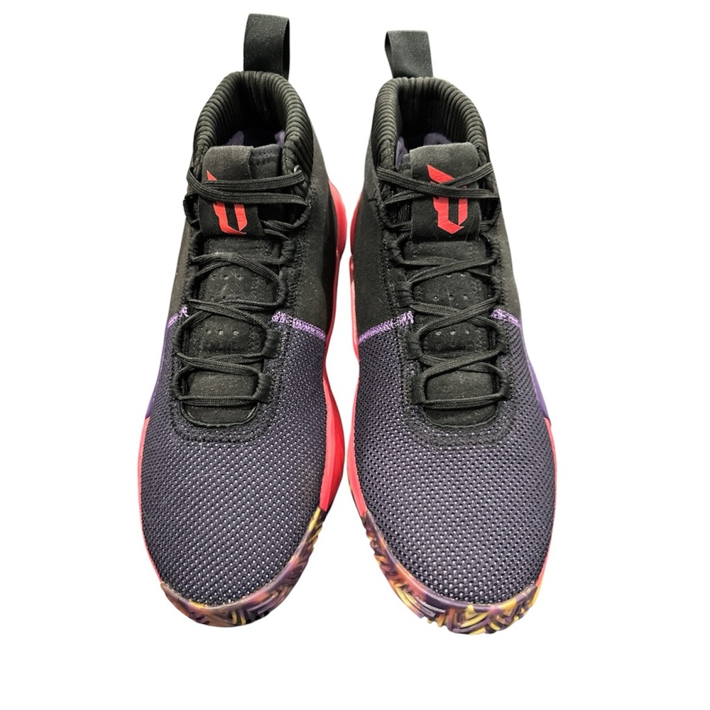 Adidas Dame 5 Basketball Shoes BHM
Damian Lillard “Celebrating Black Culture”